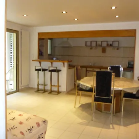 Cannes Croisette Two Bedrooms Apartment * Cannes